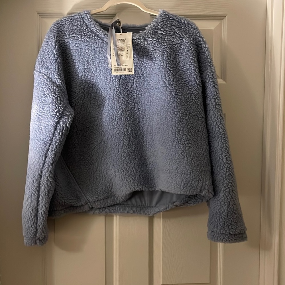 Lululemon Crew Top